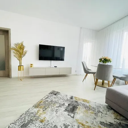 New Luxury Centre With Panoramic View, Free Parking Appartement *