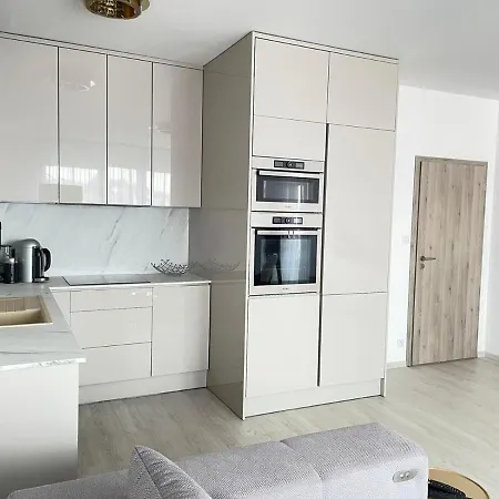 New Luxury Centre With Panoramic View, Free Parking Appartement