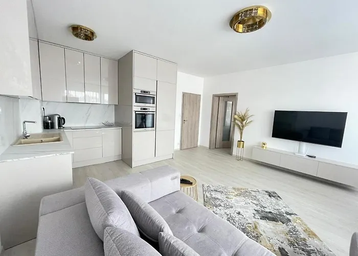 New Luxury Centre With Panoramic View, Free Parking Daire Bratislava